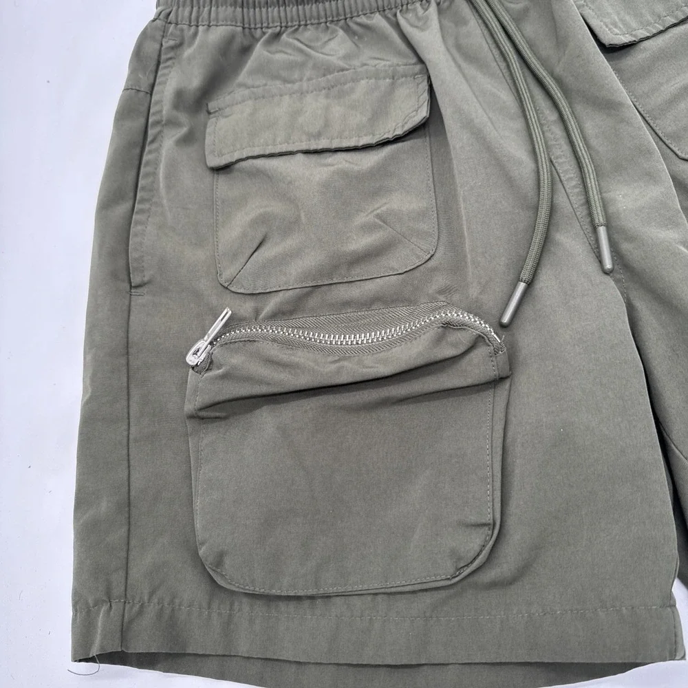 Forever 21 Elastic Waist Shorts Men's Size M - Army Green Cargo Zip Pockets - Picture 3 of 8